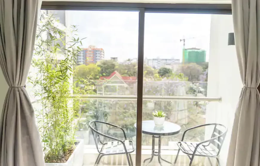 Lavish Modern Convenient Condo in Lavington